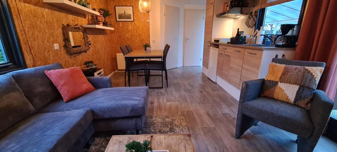 Gezellige Chalet Met Grote Privetuin. Dronrijp Zewnętrze zdjęcie